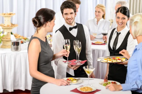 how to manage corporate catering