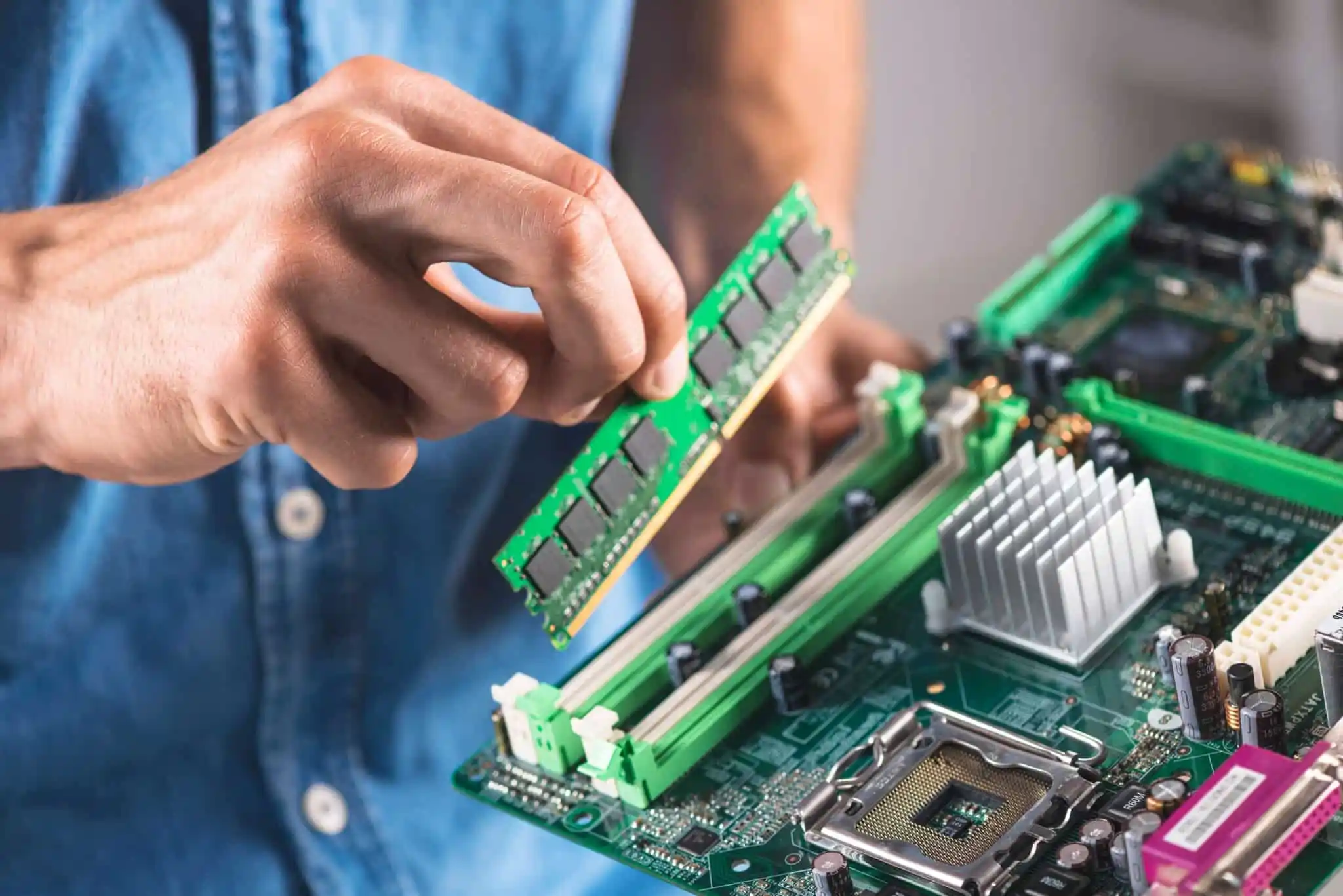 benefits of selling used computer components